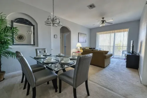 Comfy 3-Bedroom Condo/Windsor Hills Resort/Gated/Waterpark/Close to Disney - 발코니