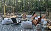 Mystic Woods, Ultimate Glamping 3 Tents, Sauna, 2 hot tub, & 3 firepits - Homestays