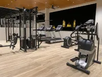 J Hotel - Gym