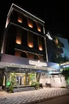 Hotel Shradha Saburi Palace - Pet friendly