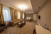 Biznes Klub Hotel Razumovkij - 2星級