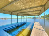 Custom Waterfront Cabin with Private Boat Dock Hotels in McIntosh County