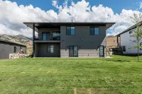 Brand new 3 bed 2 bath with sunset views