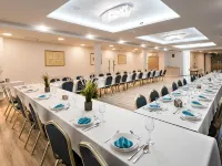 Fibula Residence Hotel & Wellness - 限成人 佩奇酒店