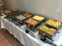 薩斯特德特爾霍夫公寓飯店 - 早餐