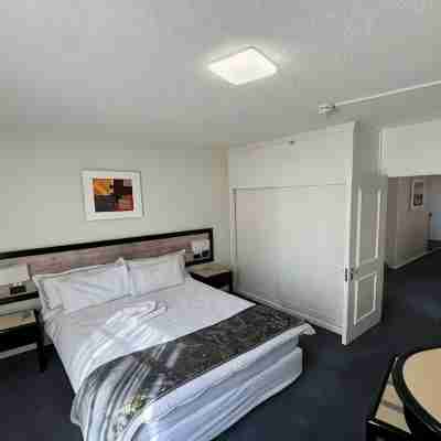 Park 801 Executive Suite Rooms