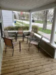 IN TOWN, ONLY 3 BLOCKS FROM LAKE MICHIGAN’S “STEARNS BEACH