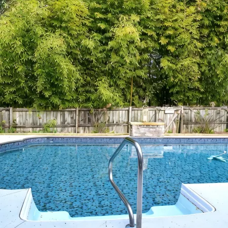 5  Miles to Course - Come Back, Relax in our Salt Water Pool & Outdoor Kitchen!