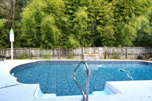 5  Miles to Course - Come Back, Relax in our Salt Water Pool & Outdoor Kitchen! - 4 stjerner