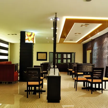 Hotel Marcelius Отели рядом с достопримечательностью «Кеннеди»