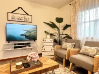Coastal Charm meets Farmhouse living in a cozy single-family. 8 min to Mayo. - บังกะโล