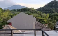 Villa NoRa with Private Pool at Batu Malang - 3-نجوم