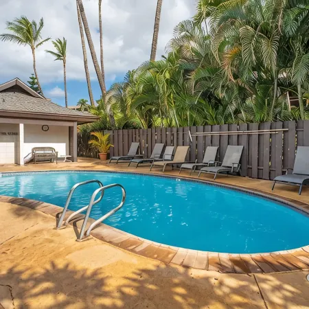 Modern Kihei Resort 2 Bedroom, 2 Bath Condo with AC - Steps to the Beach