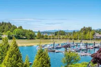 Marina side - The Moorage - 4-Star