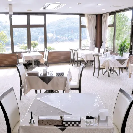 Hotel Hakuryuko Resort