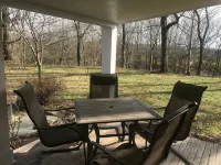 Entire House Private Retreat on the Little Miami River