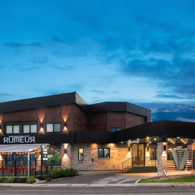 Hotel V Hotels near Downtown Gatineau