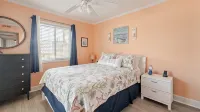 Dolphin Kisses @ Beach Harbor CondosB Bldg" - New in 2024. Linens Included! - 2-Star