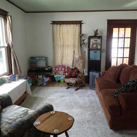 Home in Oshkosh near EAA Air Venture - 5 blocks away from Wittman Airport