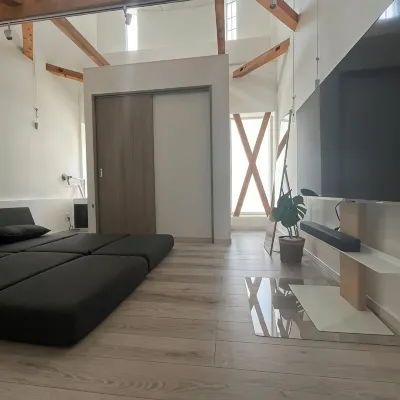 Minami Otaru House Sakaimachi Отели рядом с достопримечательностью «Железнодорожная станция Отару»