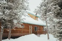 Spacious Cozy Cabin, WIFI, 30 min to YNP