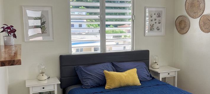 Charming Downtown Oasis 1-bedroom house with WiFi and AC in beautiful Rincón. 林康住宿飯店