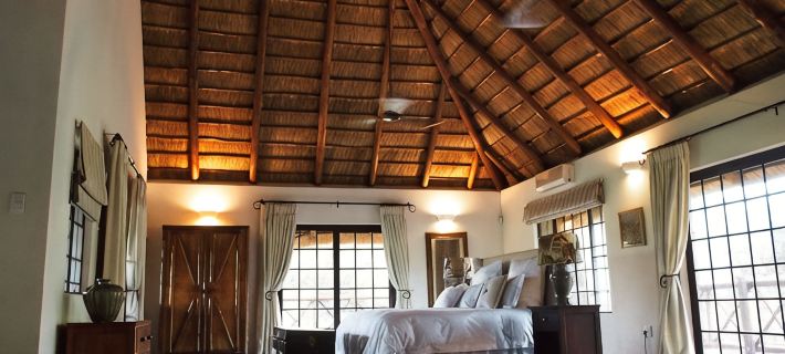 Jabulani Bushhouse - with a real African feeling Hotels in Marloth Park