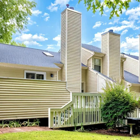 Lazy Lemon; Walk to Koka Booth; Near Wake Med Cary; Well Appointed; Central