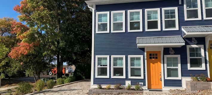 Riverwalk One Condo with rooftop deck Hotels in Charlevoix