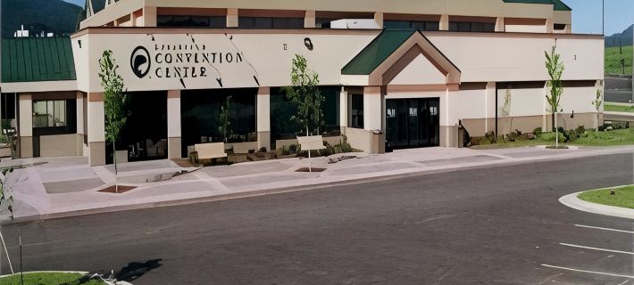 Holiday Inn SPEARFISH-CONVENTION CENTER by IHG ローレンスのホテル