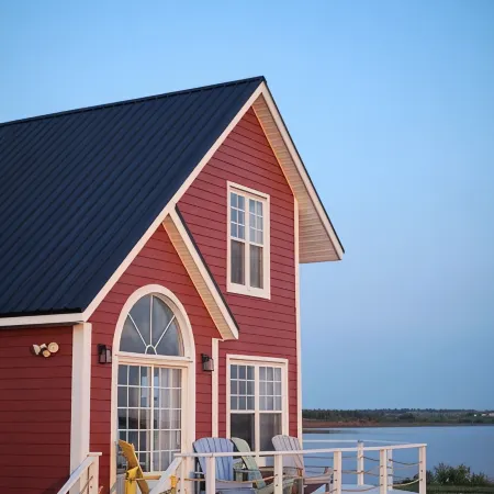 Waterfront Sunset Cove Cottage!