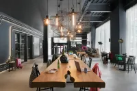 Moxy Milton Keynes Hotels in 