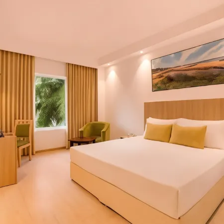 Keys Prima by Lemon Tree Hotels, Katti-Ma, Chennai Отели рядом с достопримечательностью «Пляж Эллиотс»