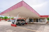 OYO Holiday Capri Motel & RV Park - Wifi