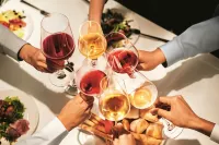 Holiday Inn & Suites London South by IHG