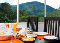Pine Tree Munnar - خدمة نقل من وإلى المطار