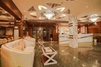 Hotel Allishan - Pools