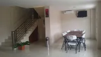 Johana Hotel Tobelo - 3-Star
