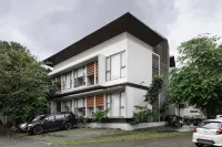 Urbanview Hotel the Lodge Karawaci - 2 Sao