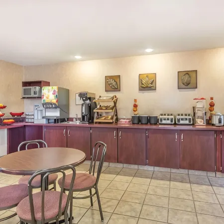Gold Circle Inn