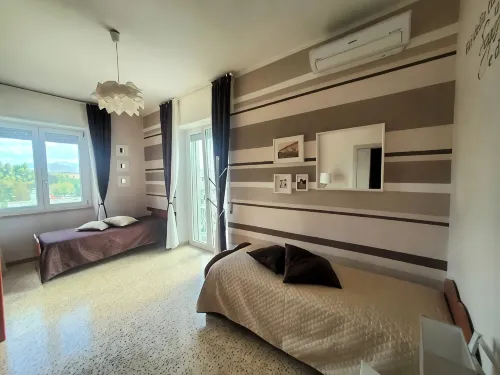 New and comfortable apartment with a splendid view of the Royal Palace of Caserta