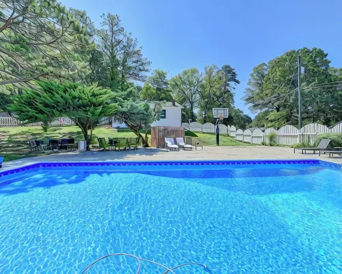 King St Retreat- Pvt Pool, Bball, Ping Pong, Pets OK 스와니 호텔