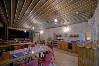 Taru Cave Suites - palestra