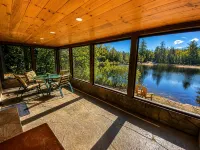 Pond-Side Chalet • Private Beach • Canoe & Kayak • Sleeps 7 • Near Storyland - Wi-Fi
