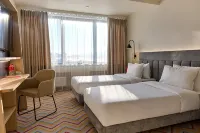Azimut Hotel Airport Irkutsk - バー