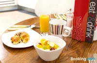 Four Points Flex by Sheraton Newcastle - Breakfast