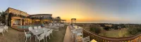 Fairway Guest House - parking