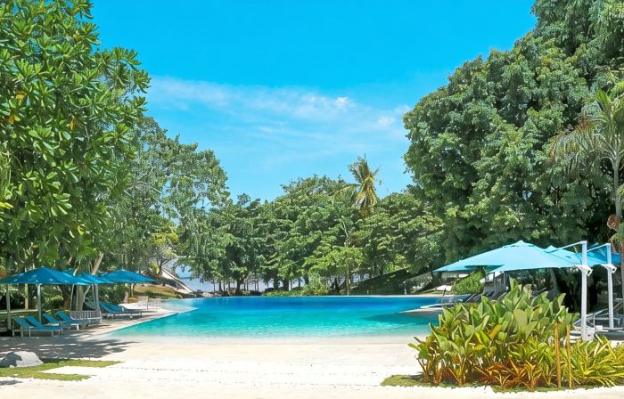 Tambuli Seaside Resort and Spa