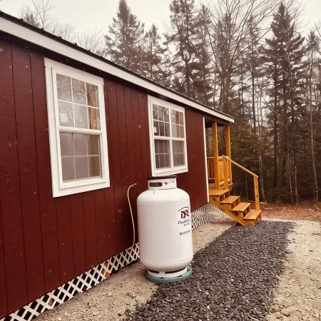 Charming Red Surry Cabin close to Acadia National Park and Bar Harbor