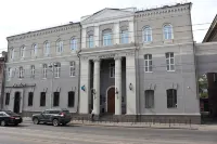 Hotel Amurskiy - ที่มีสระว่ายน้ำ